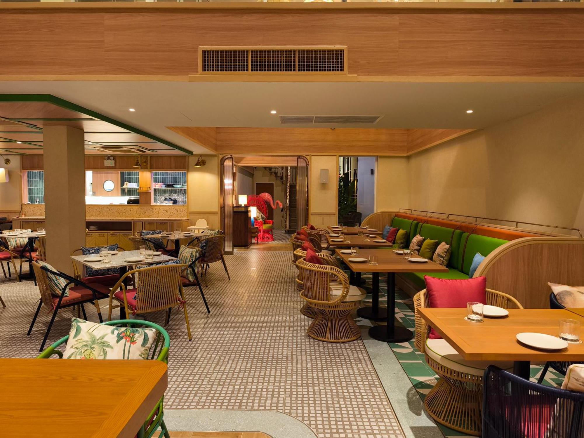 Bandara Phuket Beach Resort - SHA Extra Plus Cape Panwa Bagian luar foto